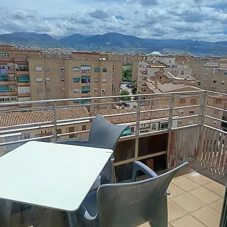 Disfruta Granada,incluso con tu mascota Parking-3